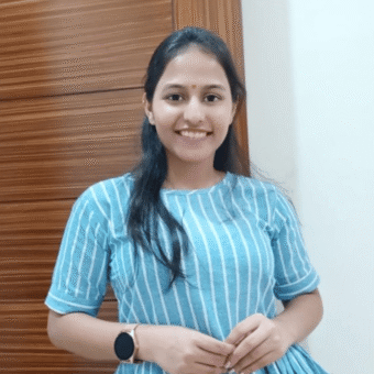 Tisha Garg photo